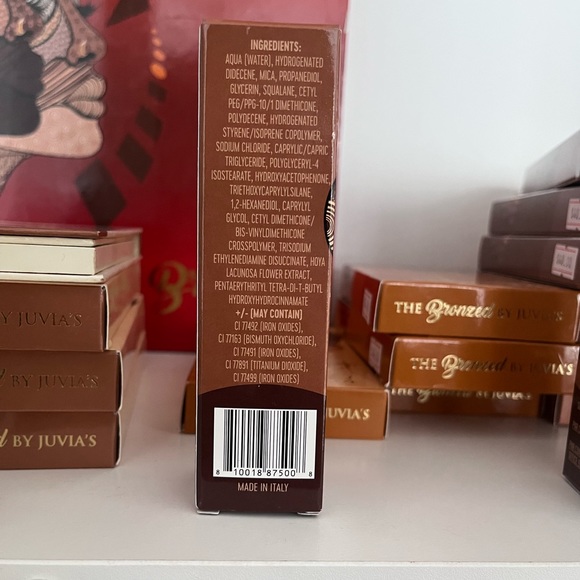 Juvia’s Place Radiance Booster - Shade 2 (Cameroon) - Picture 10 of 10